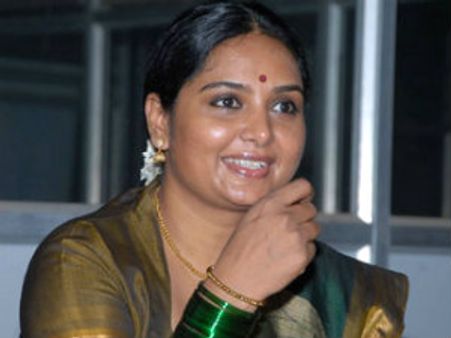 ನಟಿ ಶ್ರುತಿಗೆ ಇನ್ನೊಂದು ವಾರದಲ್ಲಿ ಶಸ್ತ್ರಚಿಕಿತ್ಸೆ