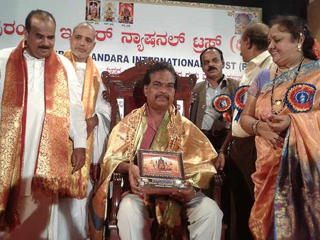 ಪುರಂದರ ಟ್ರಸ್ಟ್ ವತಿಯಿಂದ ನಟ ರಜನಿಕಾಂತ್ ಗೆ ಸನ್ಮಾನ