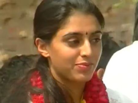 ನಟ ದರ್ಶನ್ ಚಿತ್ರಕ್ಕೆ ಸಿಪಿ ಯೋಗೀಶ್ವರ್ ಪುತ್ರಿ ನಿಶಾ