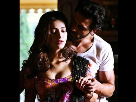 ವಿಮರ್ಶೆ: ಡಿ- ಡೇ, ಥ್ರಿಲ್ ಮಿಸ್ ಮಾಡ್ಕೋ ಬೇಡಿ