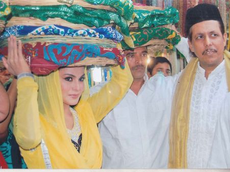 ಅಜ್ಮೀರ್ ದರ್ಗಾದಲ್ಲಿ ವೀಣಾ ಮಲಿಕ್ ಸಖತ್ ಕೂಲ್