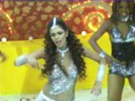 ಮಲ್ಲಿಕಾಗೆ ನಿಮಿಷಕ್ಕೊಂದು ಲಕ್ಷ; ಕೊಟ್ಟರೆ ಮಾತ್ರ ಡ್ಯಾನ್ಸ್‌ ಭಿಕ್ಷ!