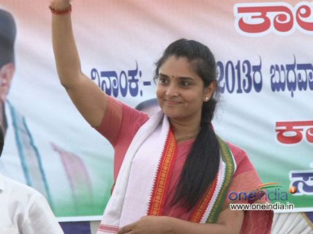 ಮಂಡ್ಯ ಸಂಸದೆ ರಮ್ಯಾ ಚಿತ್ರಗಳ ಮುಂದಿನ ಕಥೆ ಏನು?