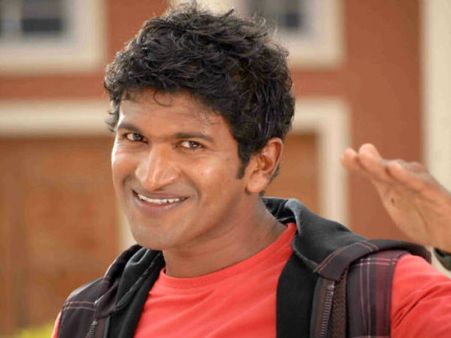 ಪವರ್ ಸ್ಟಾರ್ ಪುನೀತ್ ದೂಕುಡು ರೀಮೇಕ್ ಚಾಲನೆ