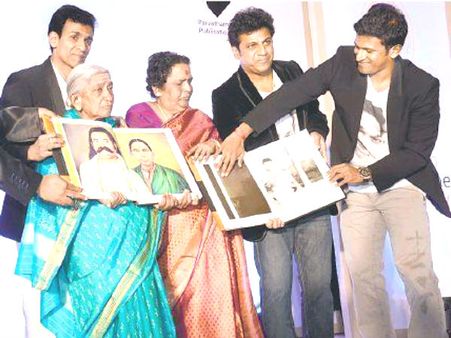 ಡಾ.ರಾಜ್ ಸಾಧನೆಯ ಕಿರೀಟಕ್ಕೆ ಮತ್ತೊಂದು ಗರಿ