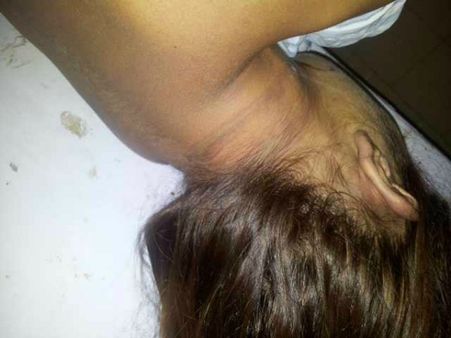 ಶವವಾಗಿ ಮಲಗಿರುವ ಜಿಯಾ ಖಾನ್ ಚಿತ್ರಗಳು