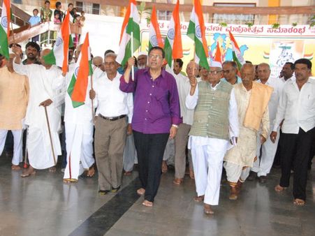 ನಿರ್ದೇಶಕ ಬಿ. ಶಿವಾನಂದ ಕನಸಿನ 'ಮತ್ತೆ ಸತ್ಯಾಗ್ರಹ'