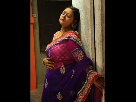 ತಾವರೆಕೆರೆ ಭೂತಬಂಗಲೆಯಲ್ಲಿ ಶಕೀಲಾ ಶಕಲಕ ಡಾನ್ಸ್