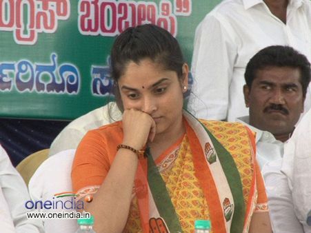 ಮಂಡ್ಯದಲ್ಲಿ ಹೊಸ ಮನೆಗೆ ನಟಿ ರಮ್ಯಾ ಗೃಹಪ್ರವೇಶ