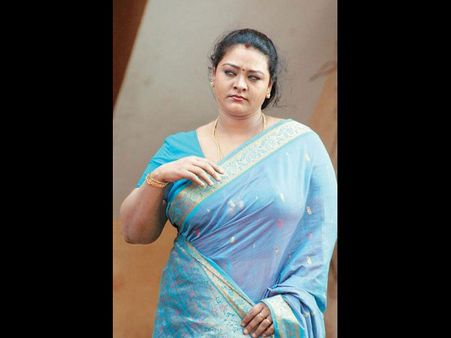 ಶಕೀಲಾ ಸಂಪಾದನೆಯಲ್ಲಾ ಯಾರು ಲಪಟಾಯಿಸಿದರು?