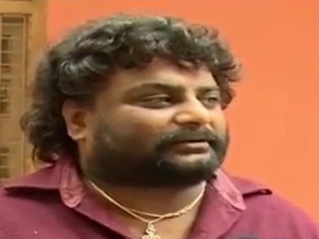 'ರಮ್ಯಾ ನನ್ನ ಪತ್ನಿ' ಎಂದ ಹುಚ್ಚ ವೆಂಕಟ ಬಂಧನ