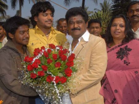 ಲಂಡನ್ ನಲ್ಲಿ ಜಗ್ಗೇಶ್ ಪುತ್ರನ ವಿವಾಹ ಮಹೋತ್ಸವ