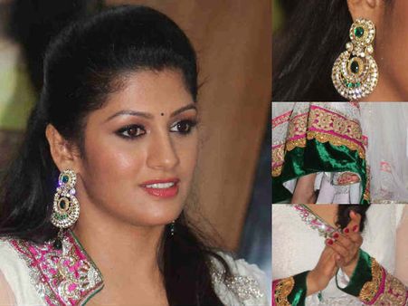 ಕ್ಲೋಸ್ ಲುಕ್ ನಲ್ಲಿ ತಾರೆ ರಾಧಿಕಾ ಕುಮಾರಸ್ವಾಮಿ!