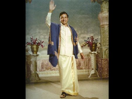 ನಾವು ನೀವು ಅರಿಯದ ರಾಜ್ ಅಪರೂಪದ ಸಂಗತಿಗಳು