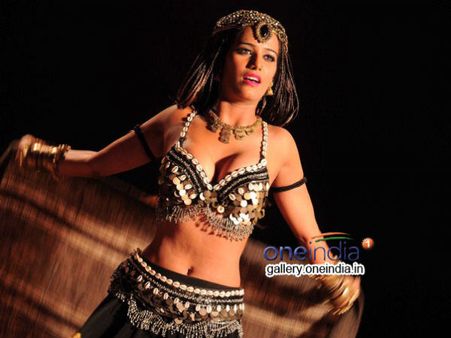 ಹಾಟ್ ಪೂನಂ ಪಾಂಡೆ ಕನ್ನಡ ಚಿತ್ರ ಬಿಡುಗಡೆಗೆ ರೆಡಿ