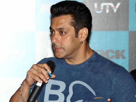 ಮುಂಬೈನಲ್ಲಿ ಯುವತಿಯರಿಗೆ ಸಲ್ಮಾನ್ ಹೇಳಿದ್ದೇನು?