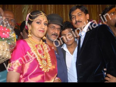 ಶಿವಣ್ಣ ಪುತ್ರಿ ನಿರುಪಮಾ ನಿಶ್ಚಿತಾರ್ಥ ಚಿತ್ರ ಸೌರಭ