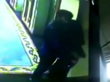 ಸಿಂಬು ಜತೆ ತುಟಿಗೆ ತುಟಿ ಬೆರೆಸಿದ್ದು ಕನ್ನಡ ನಟಿನಾ?