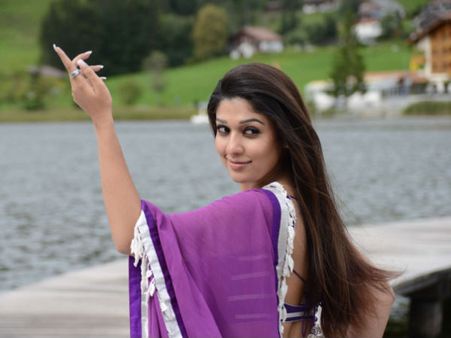 ನಟಿ ನಯನತಾರಾಗೆ ಅಭಿಮಾನಿಗಳಿಂದ ಮಂದಿರ