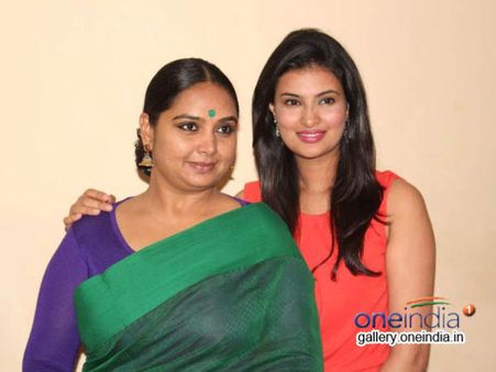 ನವಿರು ಭಾವನೆಗಳ 'ಹೋಮ್ ಸ್ಟೇ' ಹಾಡುಗಳು