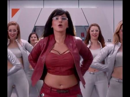 ರಜನಿಕಾಂತ್ 'ಲಿಂಗಾ' ಟ್ರೇಲರ್ ನಲ್ಲಿ ಏನುಂಟು, ಏನಿಲ್ಲ.?