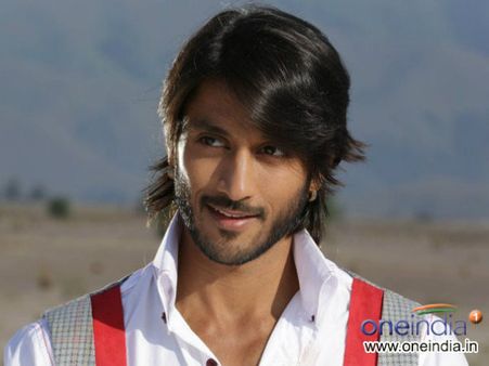 ಎತ್ತ ಕಳೆದುಹೋದರು 'ಆ ದಿನಗಳು' ಚೇತನ್?