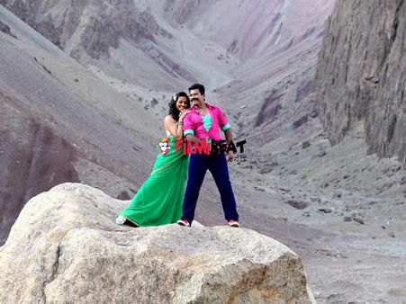 ತುಮಕೂರು, ಮೈಸೂರಲ್ಲಿ 'ಡಿಕೆ' ಆಡಿಯೋ ಸಂಭ್ರಮ