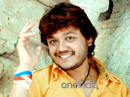 ಟ್ವಿಟ್ಟರ್ ನಲ್ಲಿ 'ನಮಸ್ಕಾರ ನಮಸ್ಕಾರ ನಮಸ್ಕಾರ' ಗಣೇಶ್