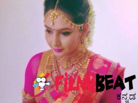 ನೂತನ ಮದುಮಗಳು ರಾಗಿಣಿ ದ್ವಿವೇದಿಗೆ ಶುಭಾಶಯ