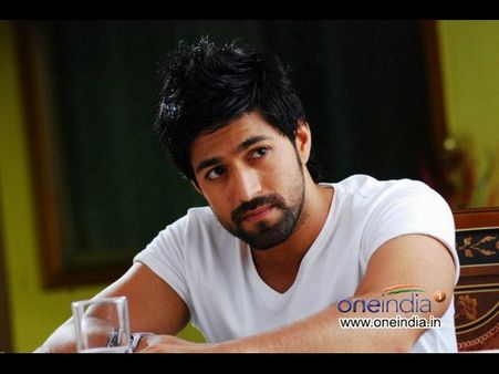 'ರಾಜಾಹುಲಿ' ಯಶ್ ಕೈಹಿಡಿಯಲಿರುವ ರಾಣಿ ಯಾರು?