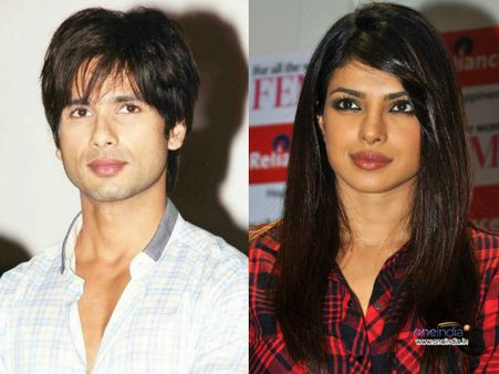 21ನೇ ಲೈಫ್ ಓಕೆ ಪ್ರಶಸ್ತಿ: ಶಹೀದ್, ಪ್ರಿಯಾಂಕಾಗೆ ಪ್ರಶಸ್ತಿ