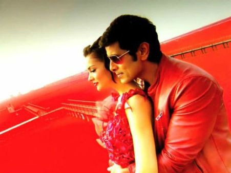 ಬಾಕ್ಸಾಫೀಸ್ : ರಜನಿ 'ಲಿಂಗಾ' ಮುಂದೆ ವಿಕ್ರಮ್ 'ಐ' ಹಿಂದೆ