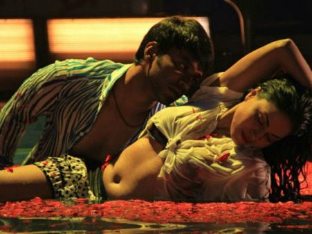 ಸಿಲ್ಕ್ ಖ್ಯಾತಿಯ ಶೋಕಿಲಾಲ ಅಕ್ಷಯ್ 'ಚಿಲ್ರೆಶೋಕಿ'ಗಳು