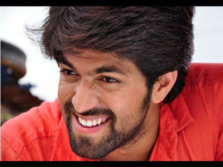 ಲಾಂಗು, ಮಚ್ಚು ಬೇಡ ಅಂತಿದ್ದಾರೆ ರಾಕಿಂಗ್ ಸ್ಟಾರ್