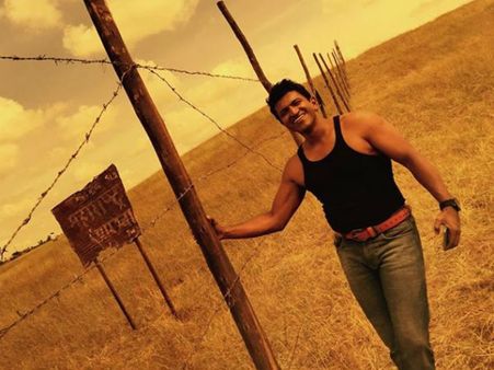 ಇಟಲಿ ವಿಮಾನ ಹತ್ತಿದ ಪುನೀತ್ ರಾಜ್ ಕುಮಾರ್