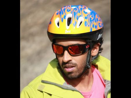 ವಿನಯ್ ಈಗ 'ಮೆಗಾ 3G ಪವರ್ ಸ್ಟಾರ್'