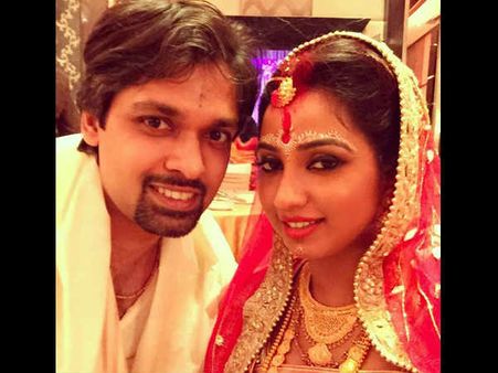 ಹೊಸ ಬಾಳಿನ ಹೊಸಿಲಲಿ ಗಾಯಕಿ ಶ್ರೇಯಾ ಘೋಷಾಲ್