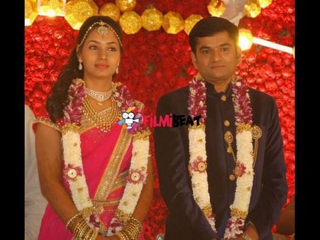 ಶ್ರೀನಿವಾಸ್ ಕೈಹಿಡಿದ ಎಸ್ ನಾರಾಯಣ್ ಪುತ್ರಿ ವಿದ್ಯಾಶ್ರೀ