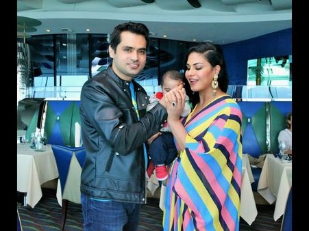 ನಟಿ ವೀಣಾ ಮಲಿಕ್ ಗೆ ಗಂಡನ ಪ್ರೇಮದ ಕಾಣಿಕೆ