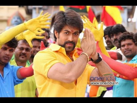 ಅಣ್ತಮ್ಮಂದಿರಿಗೆ ಕೈಮುಗಿದ ರಾಕಿಂಗ್ ಸ್ಟಾರ್ ಯಶ್