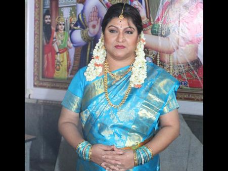 ಮಾಲಾಶ್ರೀ ಹಳೆ ಹೊಸ ಇಮೇಜ್ ನ ಸಂಗಮ 'ಗಂಗಾ'