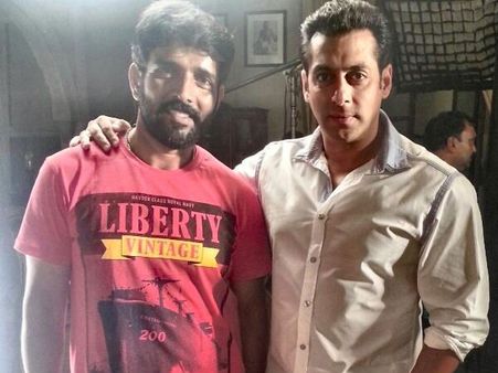 ಸ್ಟಂಟ್ ಮಾಸ್ಟರ್ ರವಿವರ್ಮ ಈಗ 'ಸಾಹಸ ಸಾರ್ವಭೌಮ'