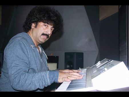 ಗುರುಕಿರಣ್ ಅವರಿಗೆ ಮಧ್ಯರಾತ್ರಿ 'ಲವ್ ಮೂಡಿತಣ್ಣ'