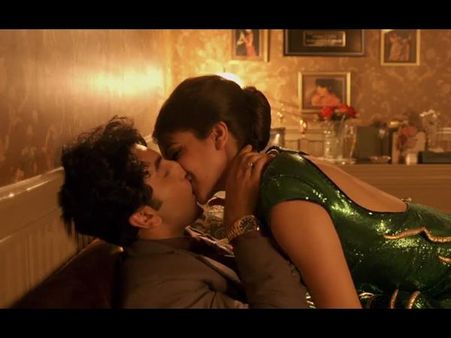 ರಣಬೀರ್ ಜೊತೆಗೆ ಅನುಷ್ಕಾ ಶರ್ಮಾ ಮುತ್ತಿನ ಮಳೆ