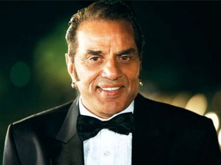 ಬಾಲಿವುಡ್ 'ಹೀ ಮ್ಯಾನ್' ಧರ್ಮೇಂದ್ರ ಆಸ್ಪತ್ರೆಗೆ ದಾಖಲು