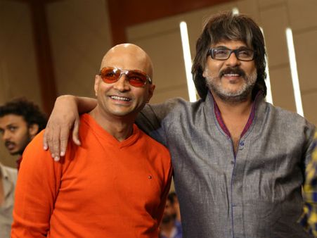 ಕ್ರೇಜಿಸ್ಟಾರ್ ಜನ್ಮದಿನಕ್ಕೆ ಇಂದ್ರಜಿತ್ ಲಂಕೇಶ್ ಕೊಟ್ಟ ಕಾಣಿಕೆ