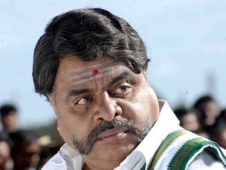 ''ರೆಬೆಲ್ ಸ್ಟಾರ್ ಅಂಬರೀಶ್ ಗೆ ಧಿಕ್ಕಾರ...ಧಿಕ್ಕಾರ...''