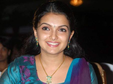 ಜಿಂಕೆ ಕಂಗಳ ಚೆಲುವೆ ಸರಣ್ಯ ಬಾಳಲ್ಲಿ ಬೆಳದಿಂಗಳು