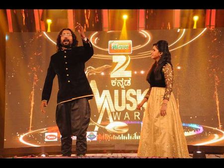 ಮನಸೆಳೆವ ಸಂಗೀತದ ಮಧ್ಯೆ 'ಜೀ ಮ್ಯೂಸಿಕ್ ಅವಾರ್ಡ್ಸ್'