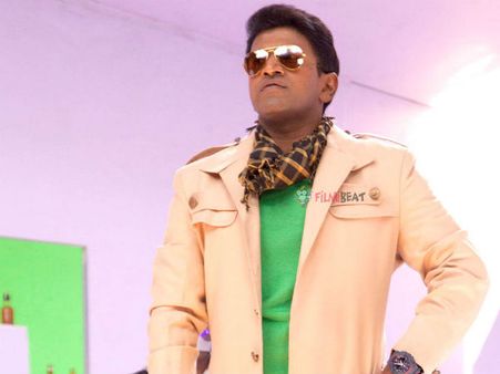 ಕನ್ನಡ ಉಳಿಸಿ, ಬೆಳೆಸಲು ಅಪ್ಪು ಅವರಿಂದ ಚಿನ್ನದ ಕೊಡುಗೆ